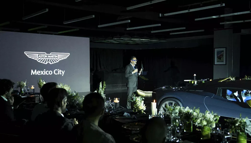 Aston Martín tecnología Híbrida junto con Grupo Bosque Real