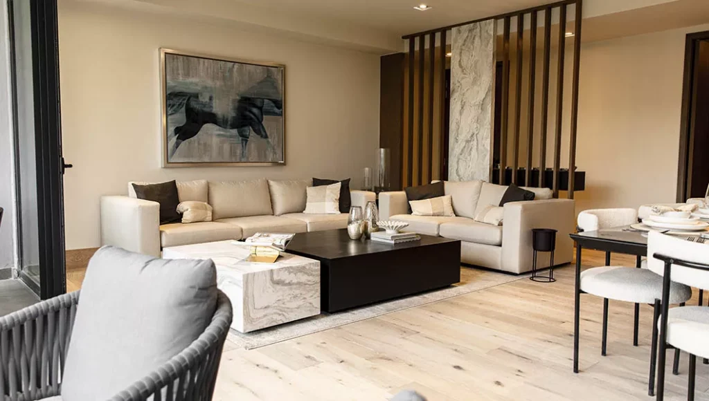 Como se integran áreas sociales y privadas en los desarrollos de bosque real