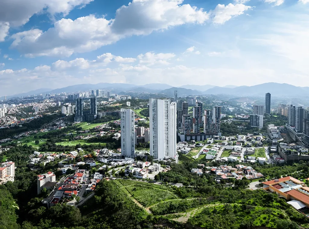 Vivir en un desarrollo residencial de Bosque Real aumenta tu calidad de vida